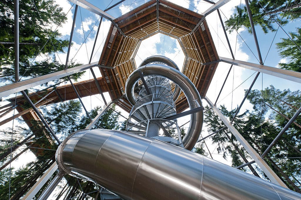 Curved slide TREE TOP WALK LIPNO atlantics GmbH for playgrounds