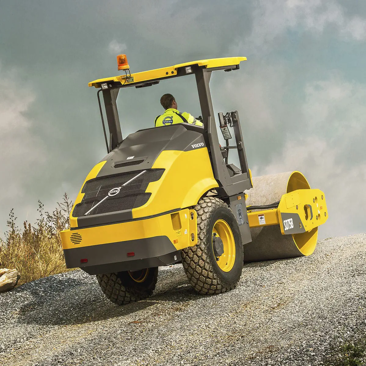 2016 BOMAG BW145D-5 Smooth Drum Roller Compactor For Sale