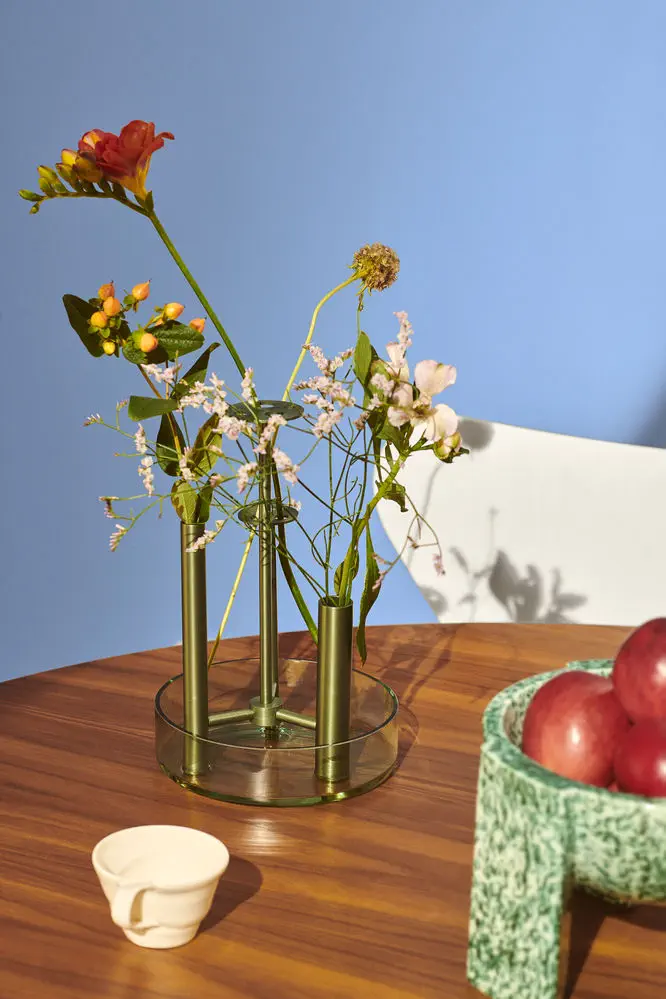 ●希少 JAPANESE MODERN VINTAGE FLOWER VASE● Modern vase - IKERU - Fritz Hansen - aluminum / glass / table
