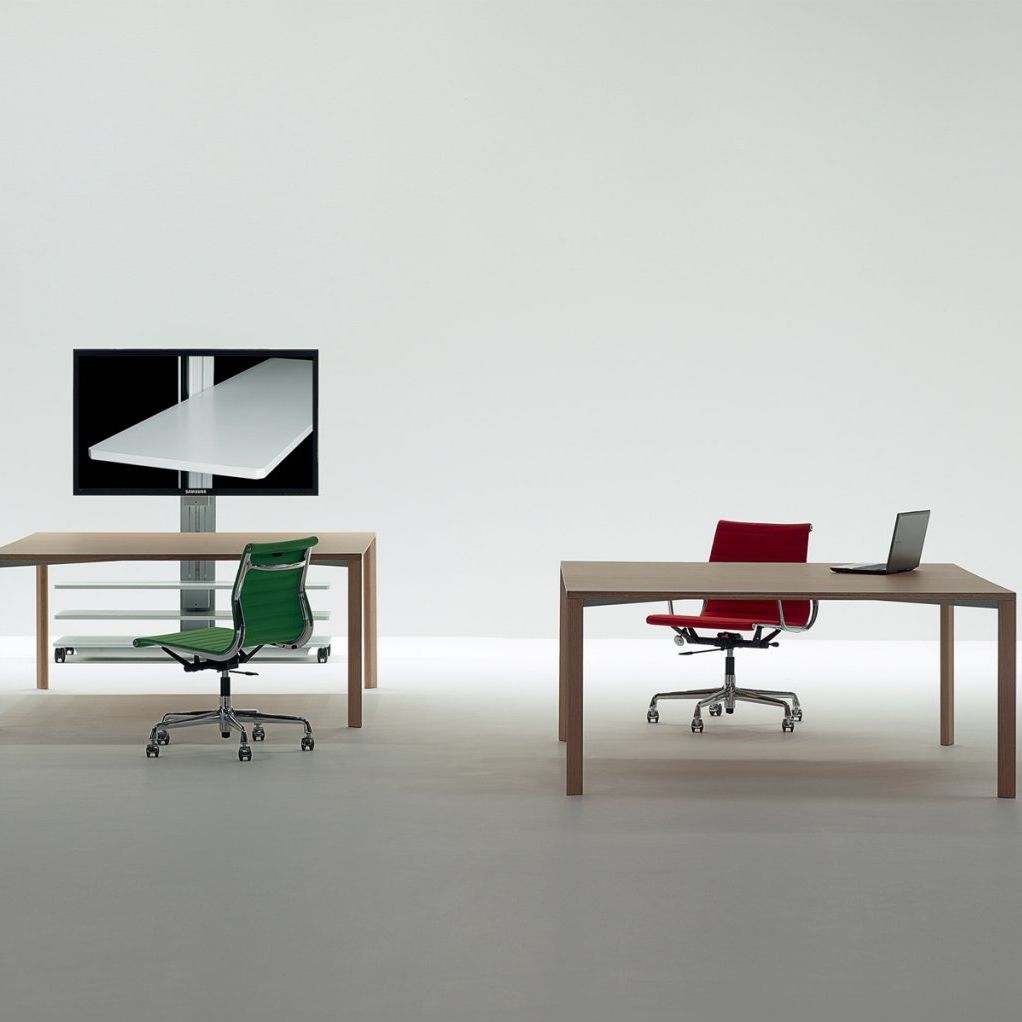 Workstation desk FLIPPER UNIFOR freestanding / 24 person / 48