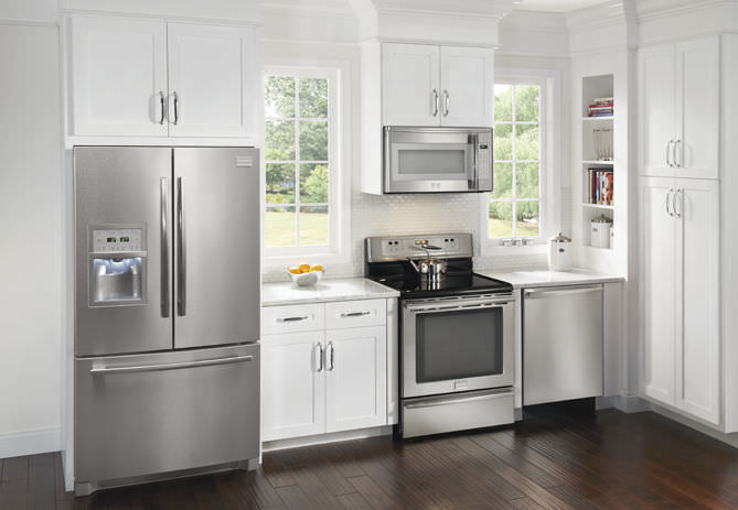 American refrigerator - FPHB2899LF - Frigidaire - standalone / home / inox