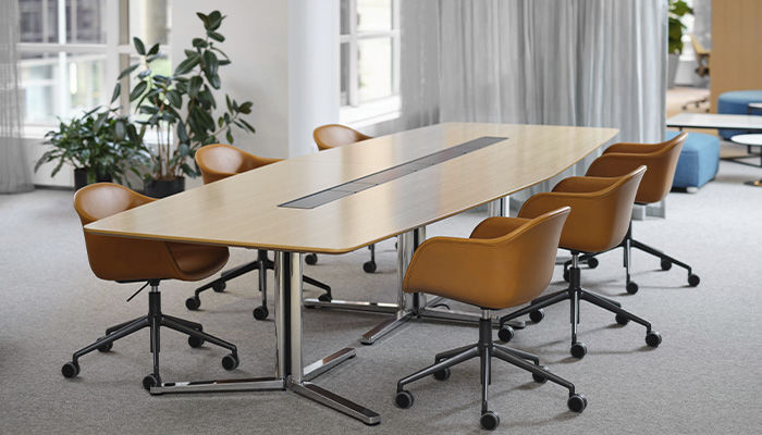 Holmes Kurnik Modern Conference Table