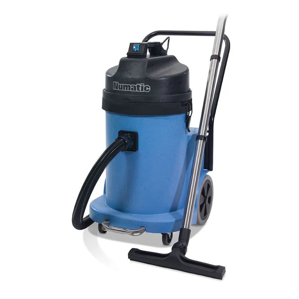 Canister vacuum cleaner CVD900 Numatic professional / wet and dry