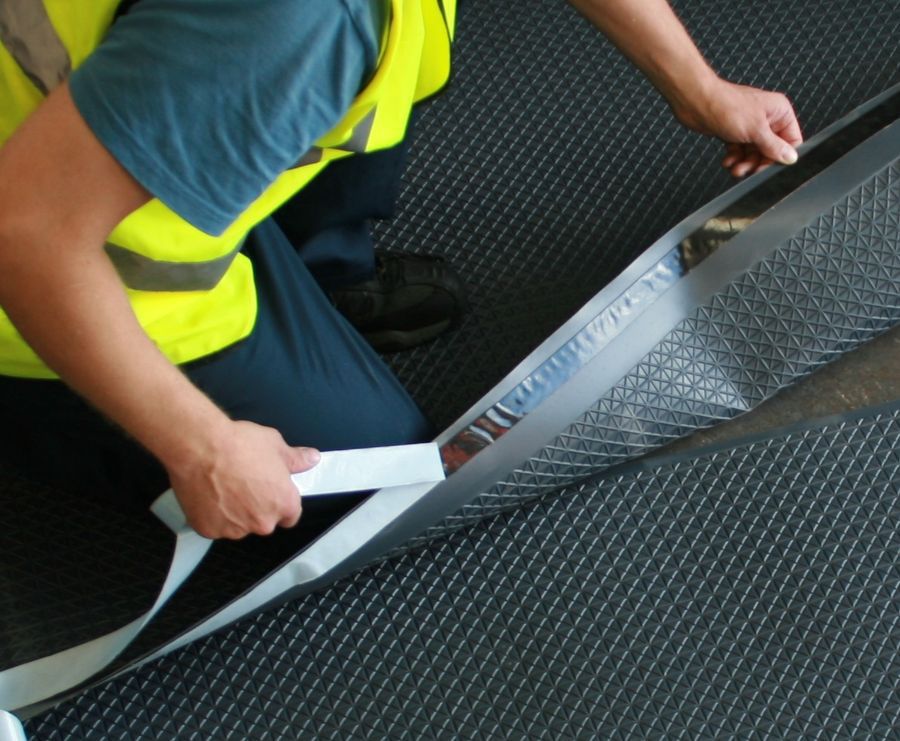Polypropylene flooring DampSafe 601 Slinline Newton Waterproofing