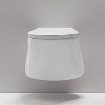 Wall-hung toilet / ceramic
