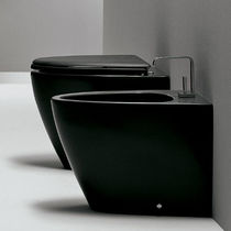 Ceramic bidet