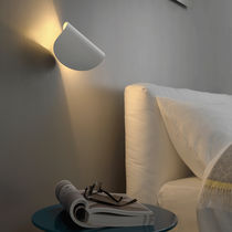 Contemporary wall light / metal / LED /...