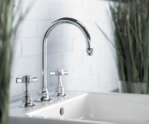 Double-handle washbasin mixer tap / free-standing...