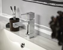 Washbasin mixer tap / chromed metal / bathroom...