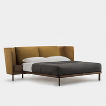 King size bed / queen size / contemporary...