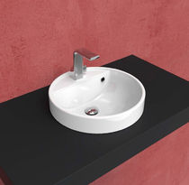 Semi-recessed washbasin / round / ceramic...