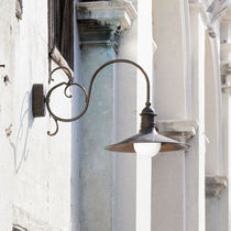 Traditional wall light / outdoor / brass...