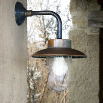 Traditional wall light / outdoor / brass...