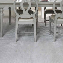 Hand-woven carpet / wool / tertiary