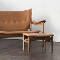 Scandinavian design footrest / leather /...