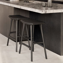 Contemporary bar stool / leather / oak base...