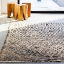 Traditional rug / geometric / wool / rectangular