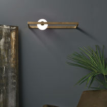 Traditional wall light / brass / nickel...