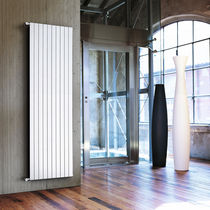 Hot water radiator / steel / contemporary...