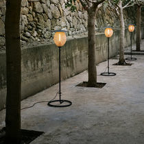 Floor-standing lamp / aluminum / stainless...