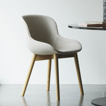 Contemporary chair / polypropylene / oak...