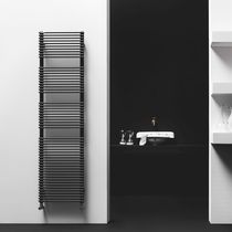 Hot water towel radiator / <500 w / 501...
