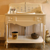 Wooden washbasin stand