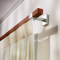 Aluminum curtain rod / wooden
