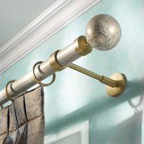 Wooden curtain rod