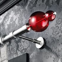 Brass curtain rod / glass