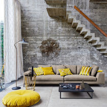 Upholstery fabric / patterned / plain /...