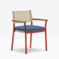 Contemporary chair / Textilene® / teak /...