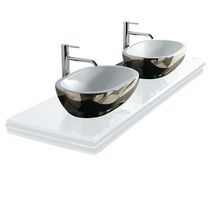Double vanity top / glass
