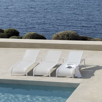 Contemporary sun lounger / water-repellent...