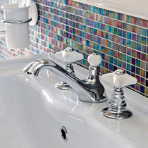 Double-handle washbasin mixer tap / free-standing...