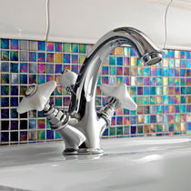 Double-handle washbasin mixer tap / free-standing...