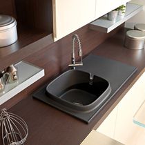 Single-bowl kitchen sink / ceramic / square...