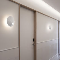 Contemporary wall light / aluminum / polycarbonate...