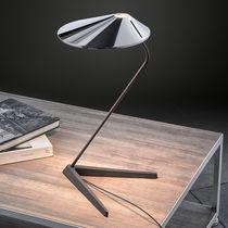 Table lamp / contemporary / aluminum / cast...