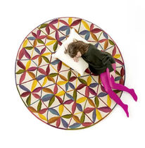 Contemporary rug / patterned / New Zealand...