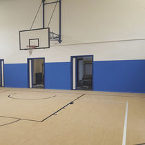Wooden sports flooring / rubber / polyurethane...