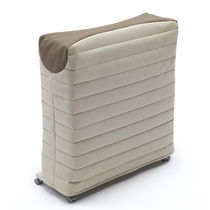 Single bed / contemporary / on casters /...