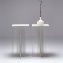 Contemporary side table / painted metal...