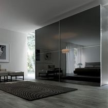 Contemporary wardrobe / lacquered glass...