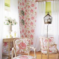Contemporary wallpaper / floral
