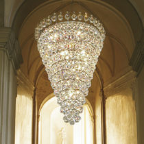 Classic chandelier / crystal / metal / incandescent