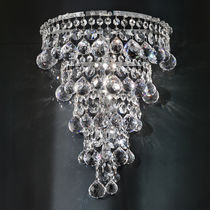 Classic wall light / crystal / incandescent...