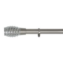 Chromed metal curtain rod / brushed metal