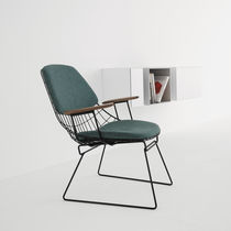 Contemporary armchair / oak / walnut / metal