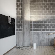 Floor-standing lamp / aluminum / steel /...